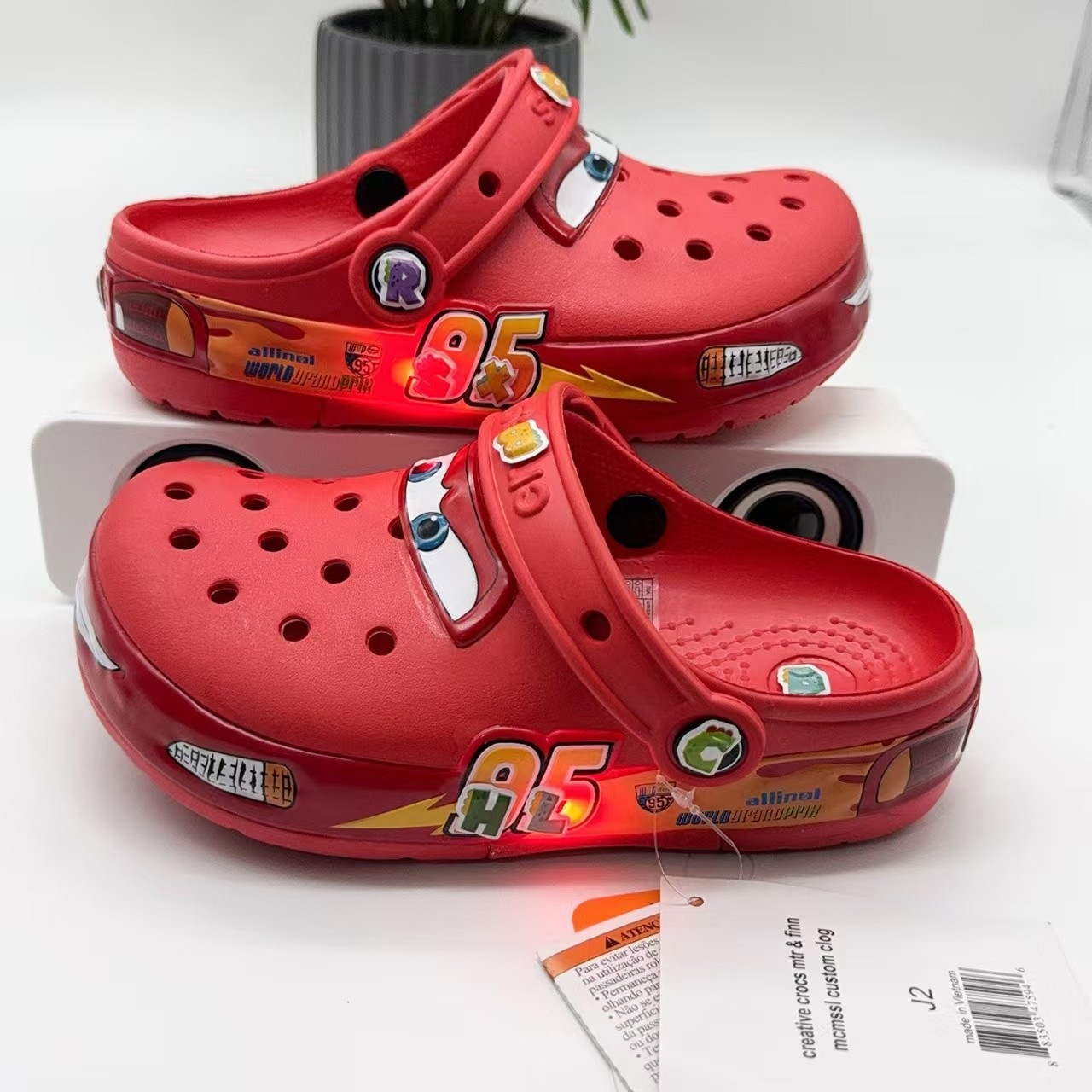 Lighting Mcqueen Decor - Zoccoli Luminosi per Bambini con Personaggio