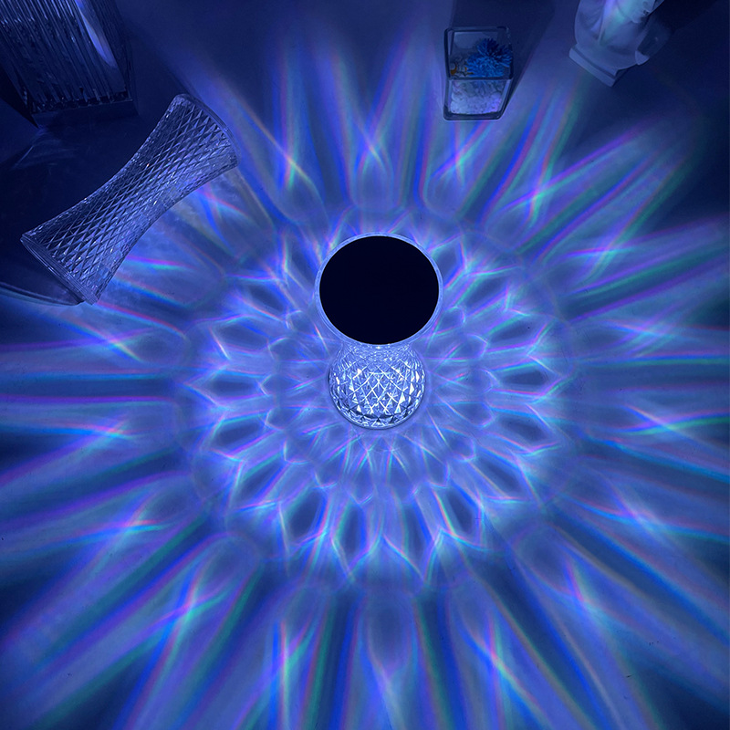 Lampade da Comodino in Cristal - Up Lighting Decor recensione e prezzo